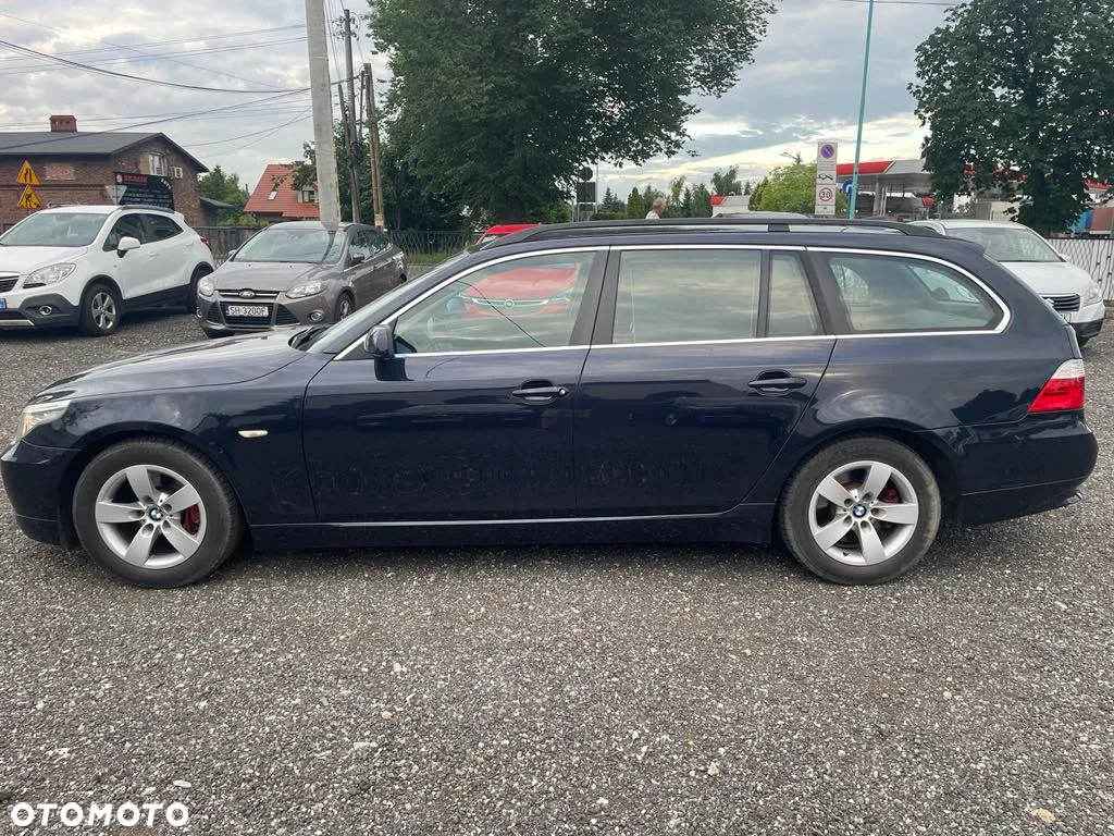 BMW Seria 5 520d Touring Special Edition - 14