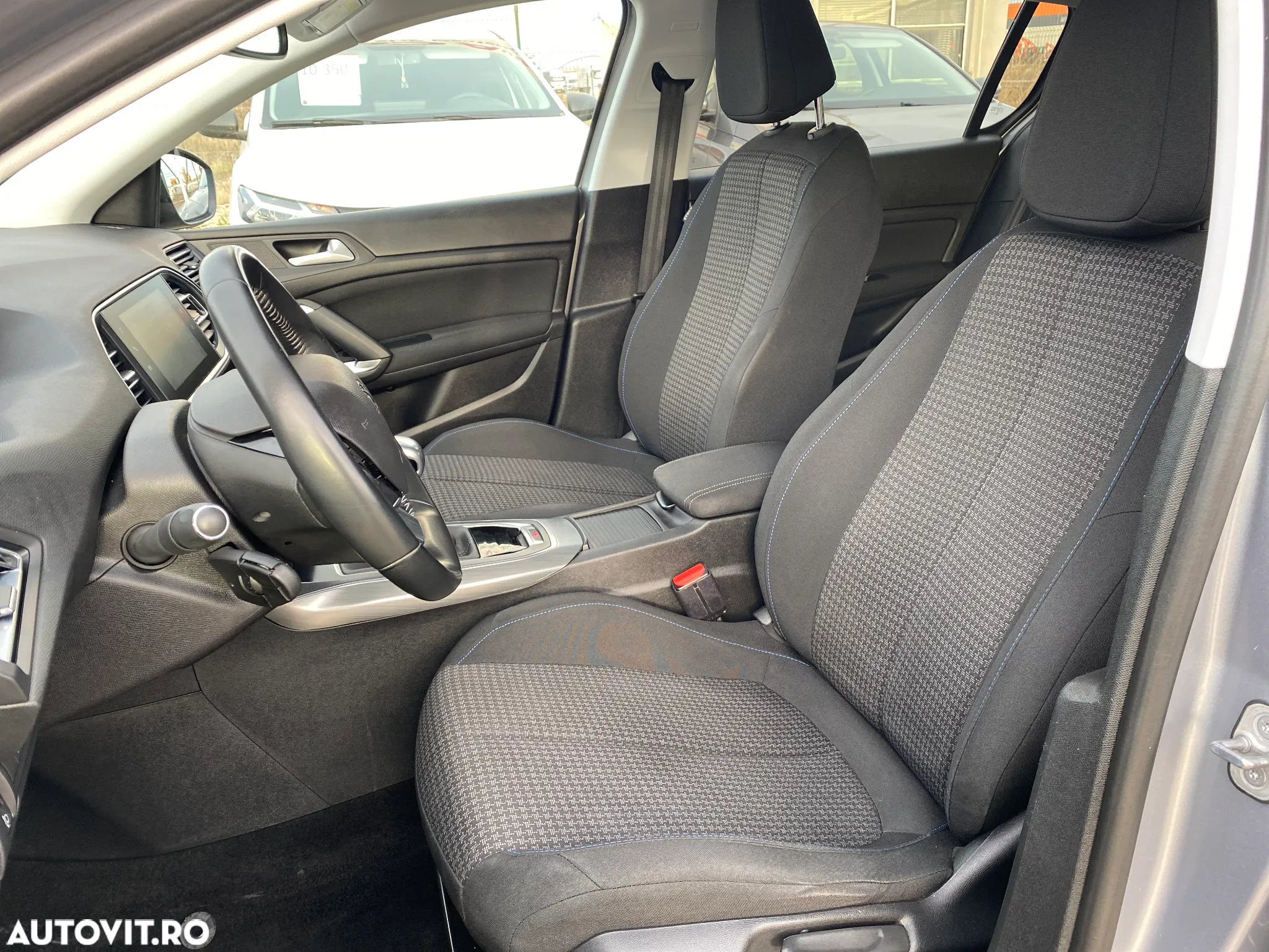 Peugeot 308 BlueHDi FAP 100 Stop & Start Active Pack - 11