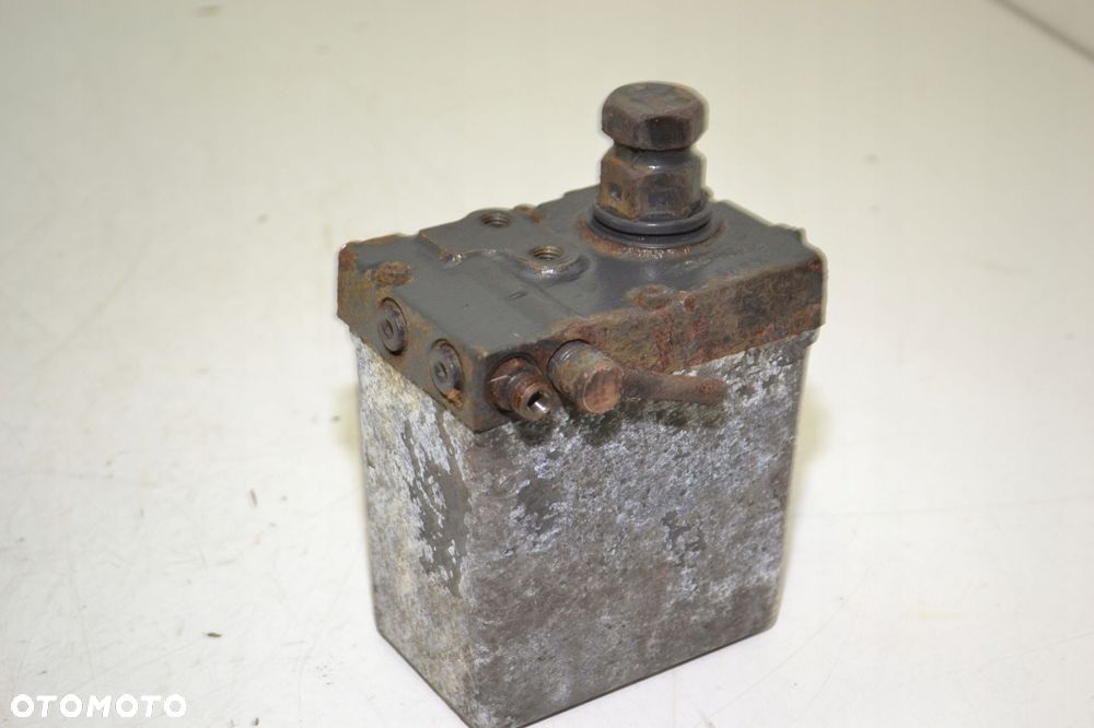 POMPA PODNOSZENIA KABINY MERCEDES ACTROS MP4 9605530001 - 4