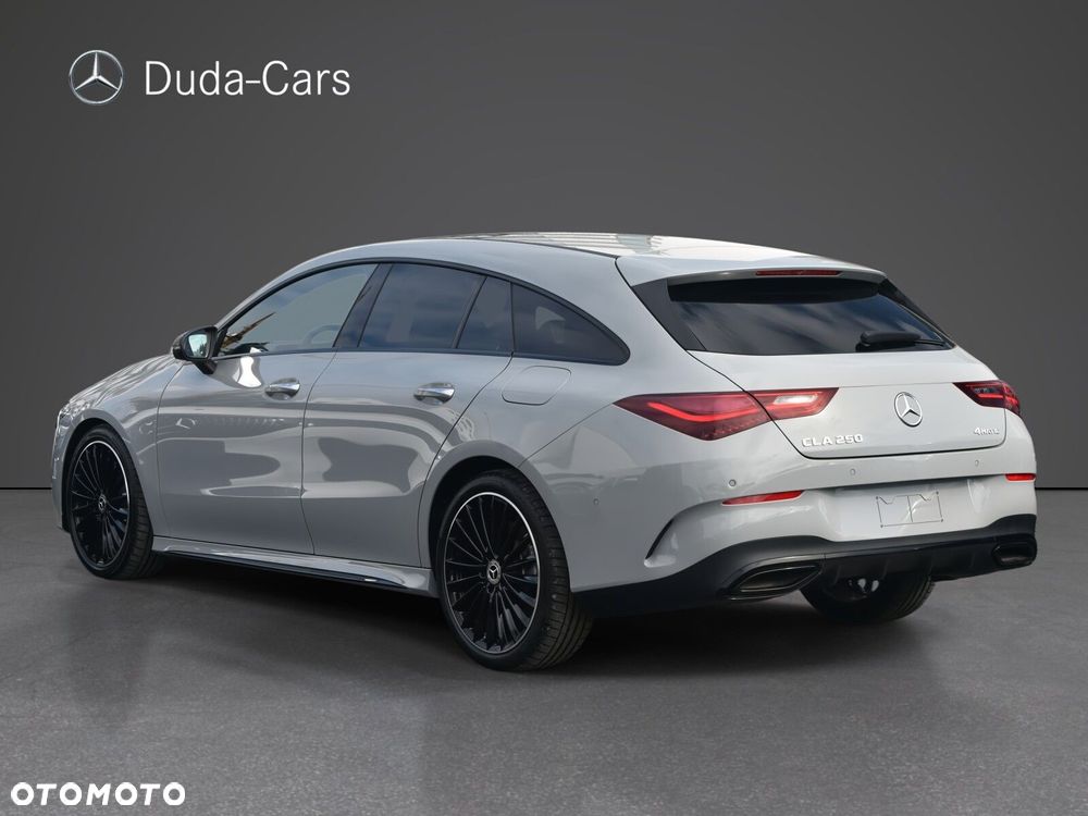 Mercedes-Benz CLA - 2