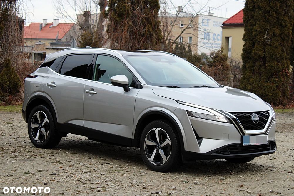 Nissan Qashqai 1.3 DIG-T N-Connecta - 2
