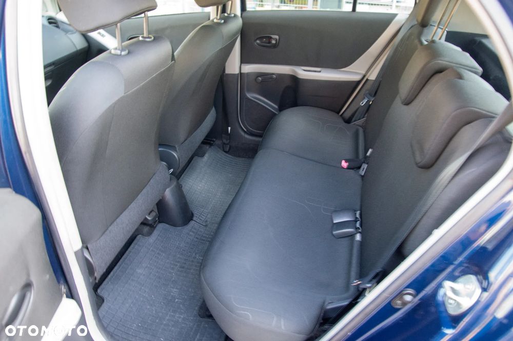 Toyota Yaris 1.33 Luna - 21