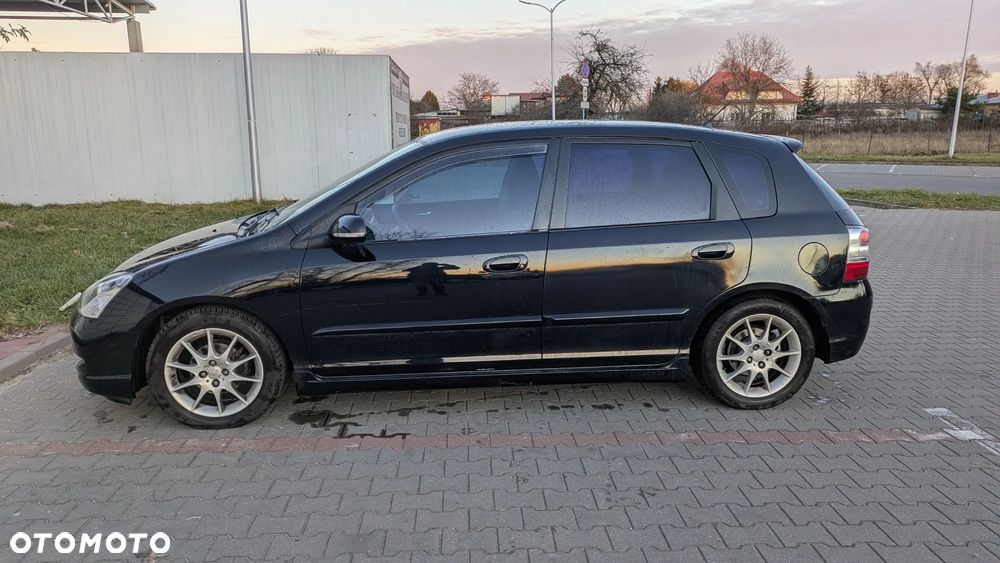 Honda Civic 1.6i ES - 1