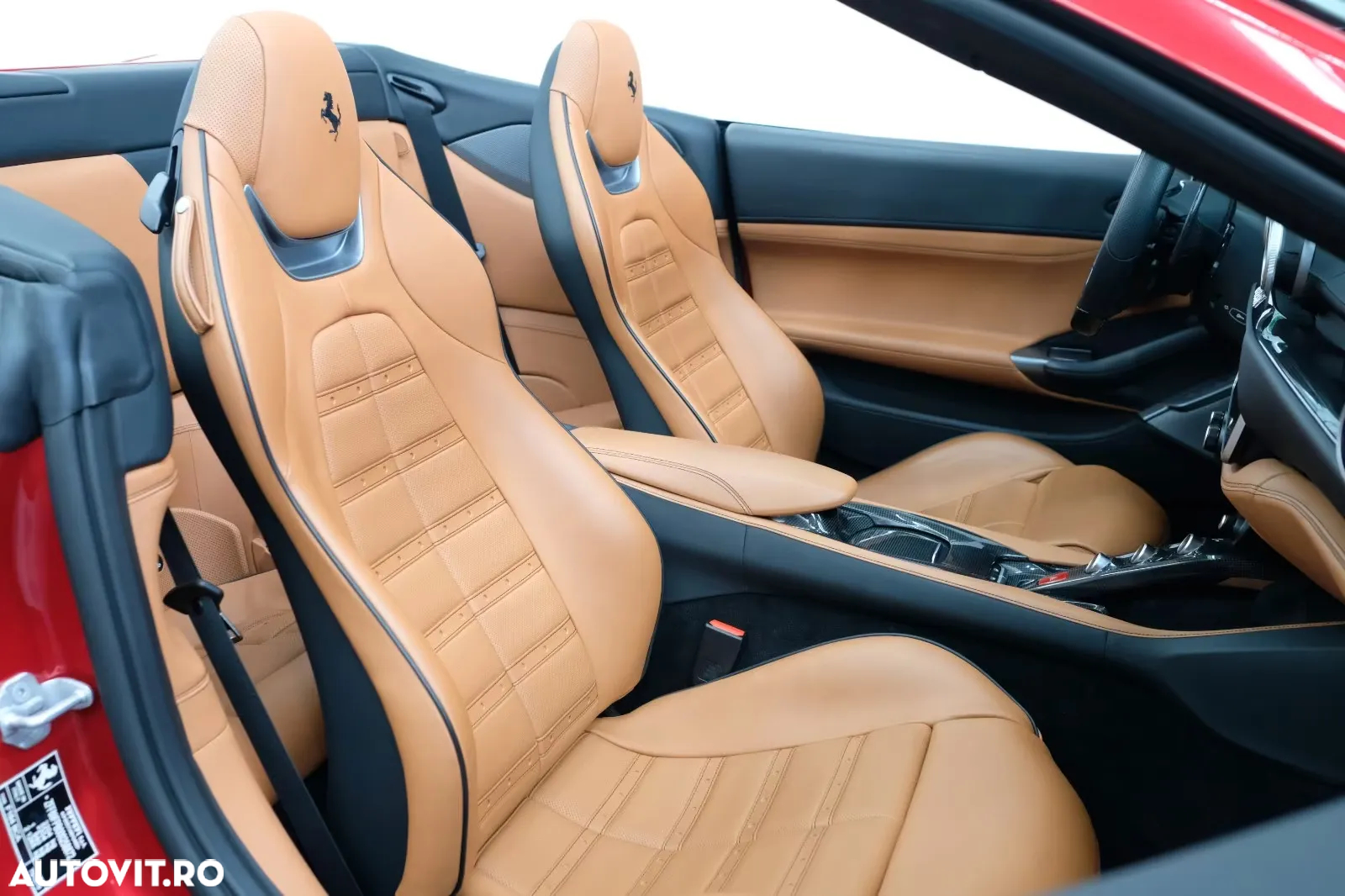 Ferrari Portofino - 10