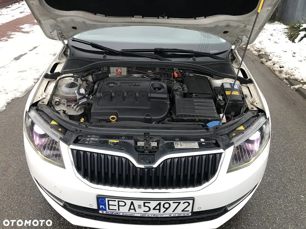 Skoda Octavia 1.6 TDI Elegance DSG - 34