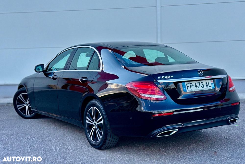 Mercedes-Benz E 200 d 9G-TRONIC Sportstyle Edition - 14