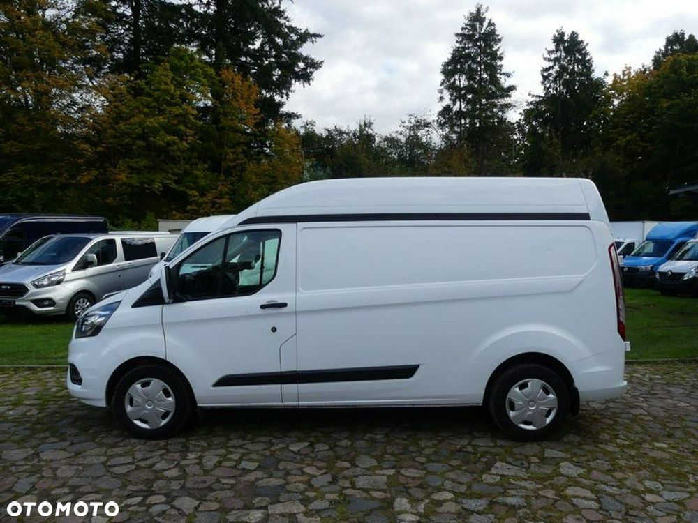 Ford Transit Custom - 11