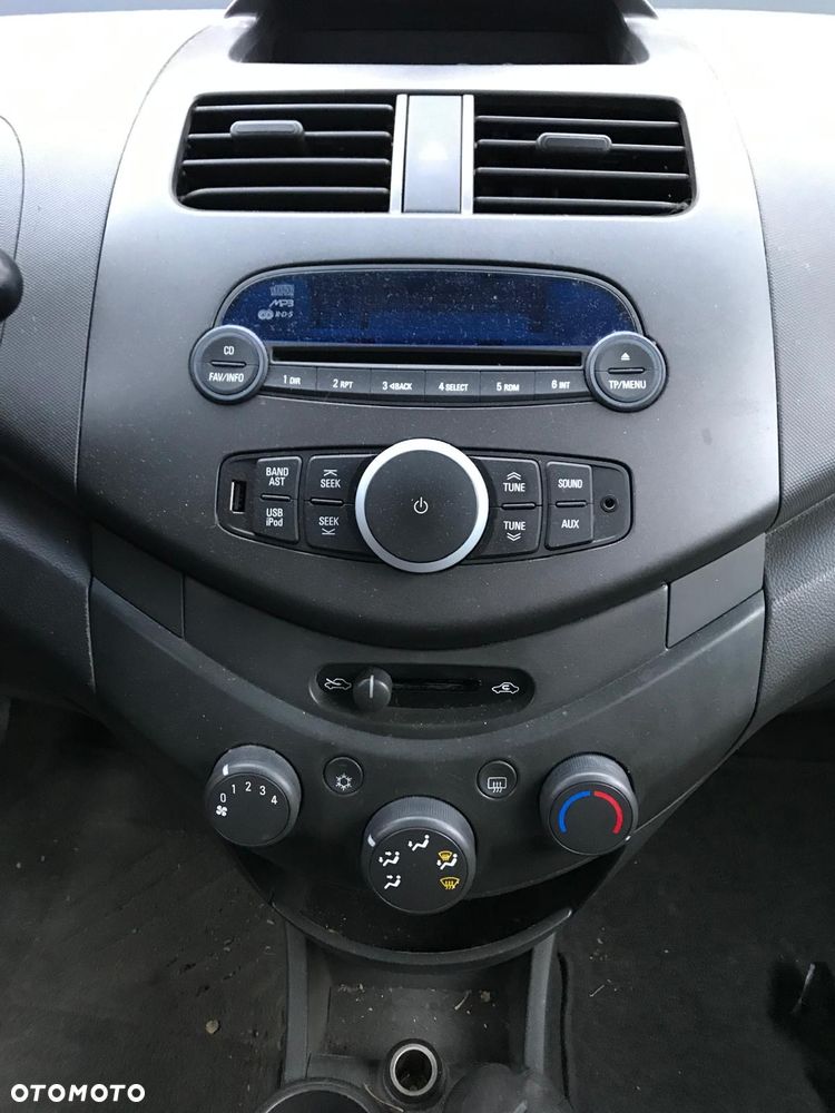 Chevrolet Spark - 12