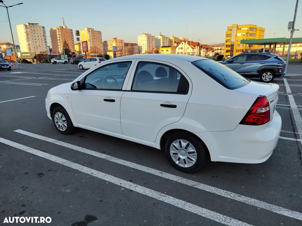 Chevrolet Aveo 1.2i BASE 52 - 3
