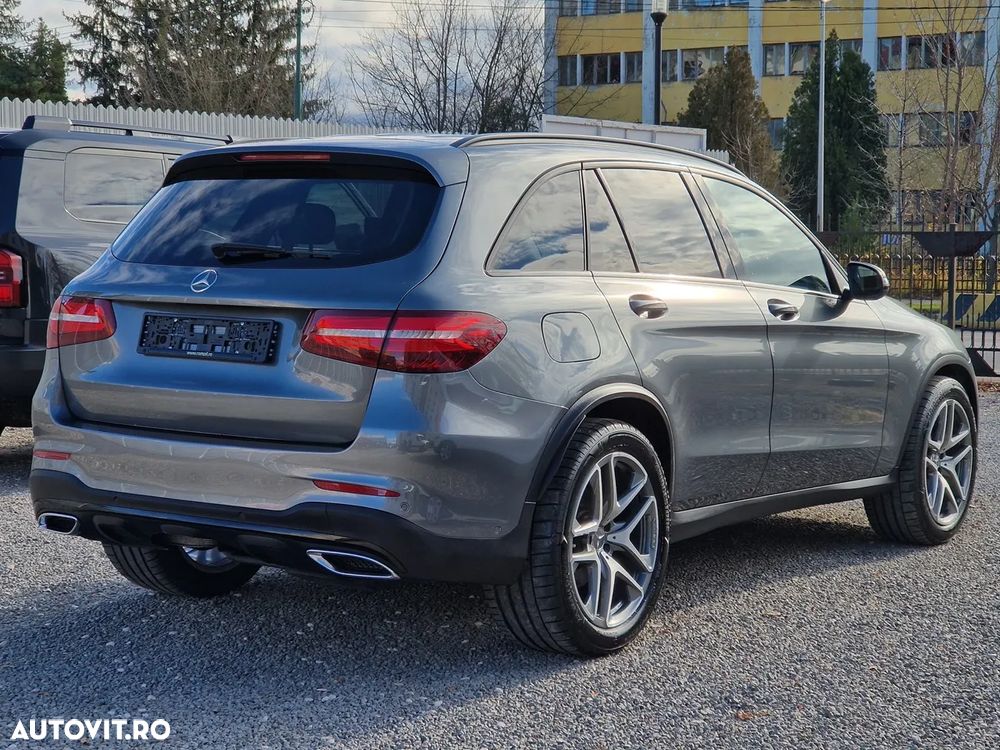 Mercedes-Benz GLC 250 d 4Matic 9G-TRONIC AMG Line - 6