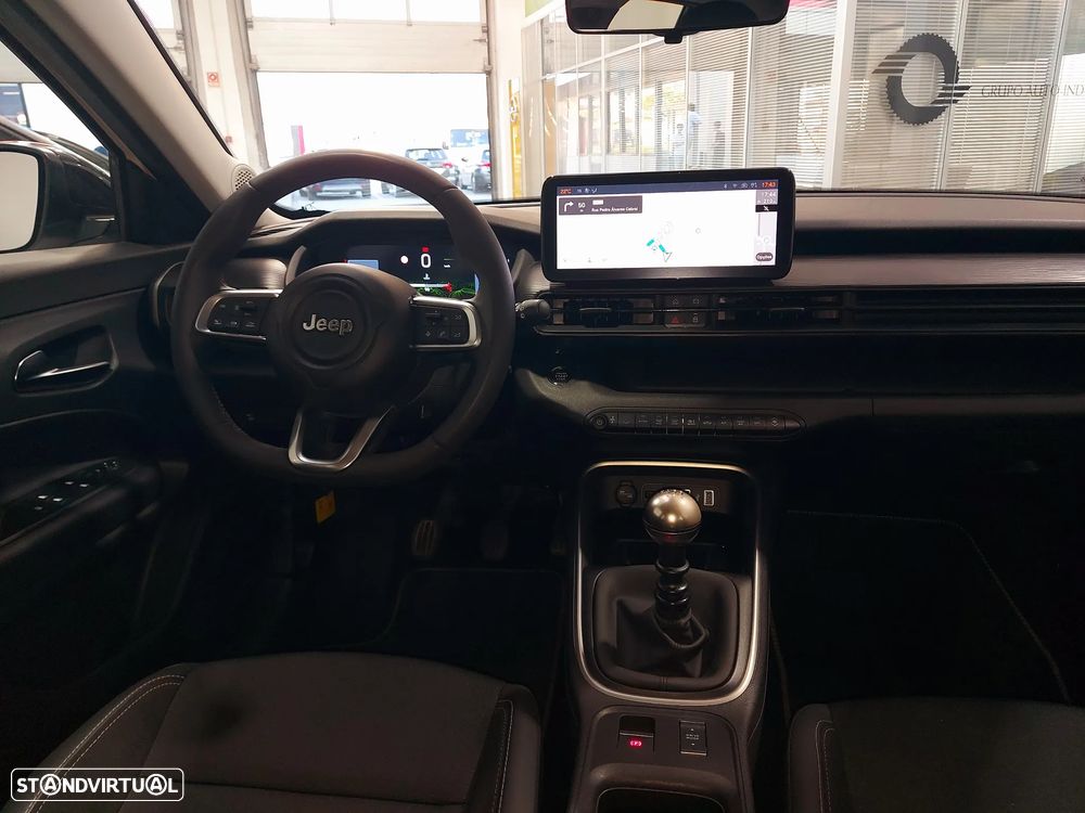 Jeep Avenger 1.2 GSE T3 Altitude - 35