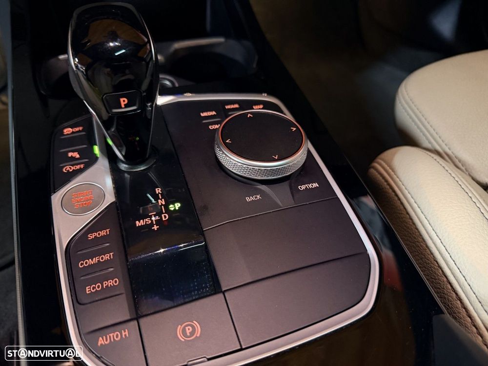 BMW 218 Gran Coupé i Pack Desportivo M - 25