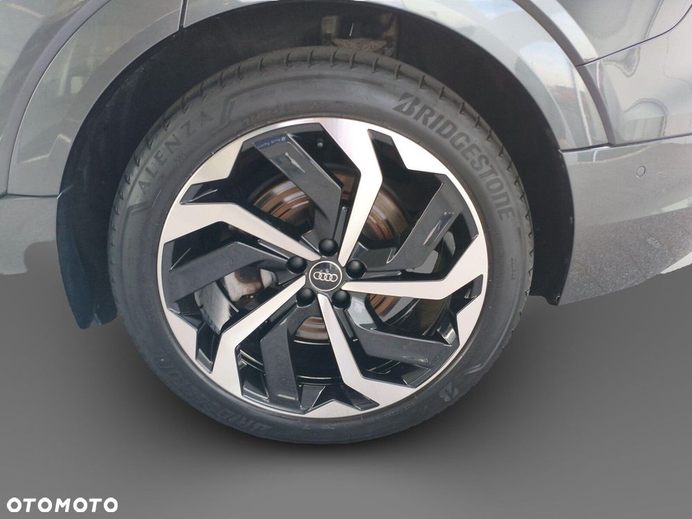 Audi e-tron 50 Quattro S Line - 27