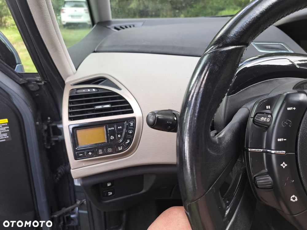 Citroën C4 Grand Picasso 2.0 HDi Exclusive - 8