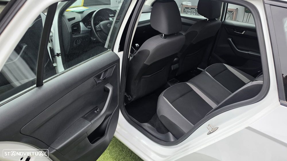 Skoda Fabia Break 1.0 TSI Style - 8