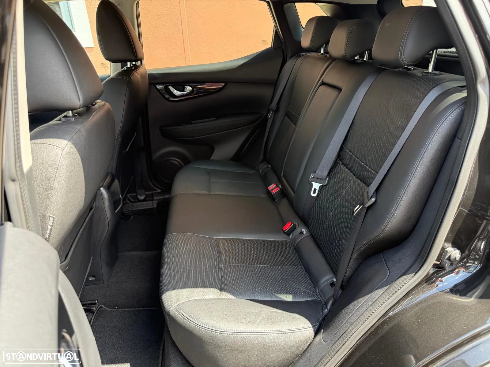 Nissan Qashqai 1.6 dCi Acenta PS+NC Xtronic - 13