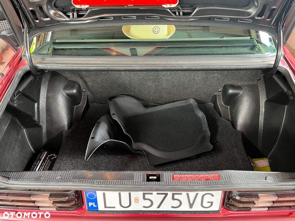 Mercedes-Benz W201 (190) - 37