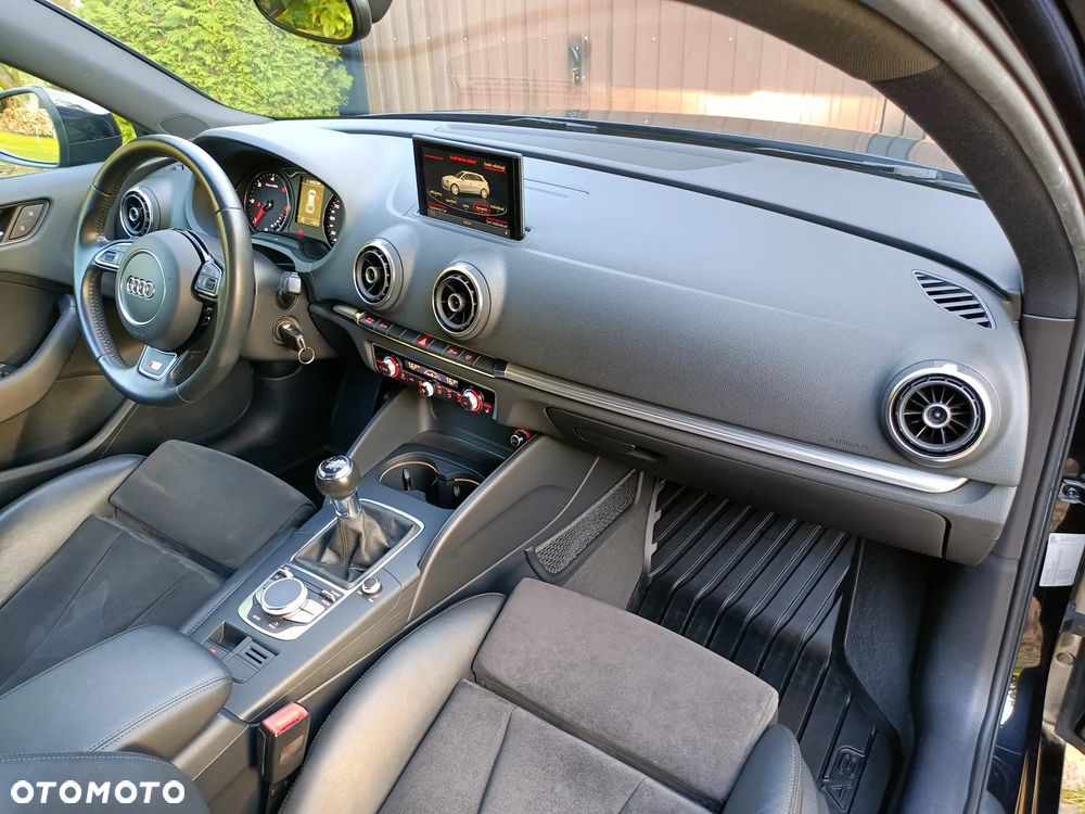 Audi A3 Sportback 2.0 TDI S line Sportpaket - 35