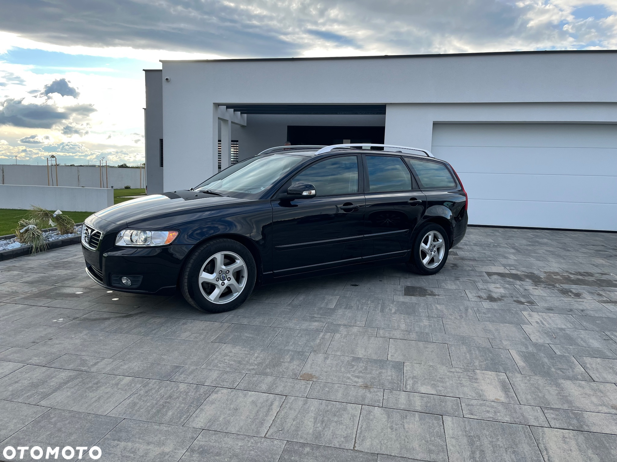 Volvo V50 D3 Momentum - 4