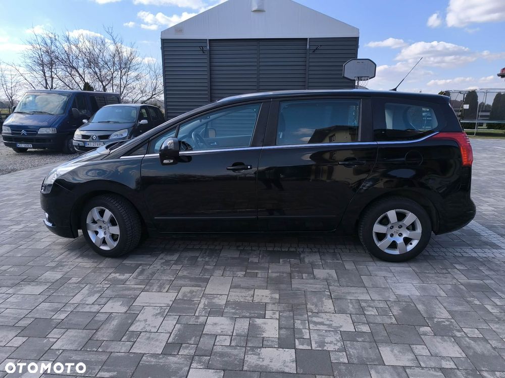 Peugeot 5008 1.6 Trendy - 4
