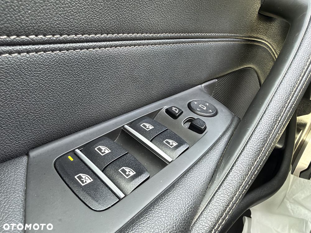 BMW Seria 5 518d mHEV M Sport sport - 26
