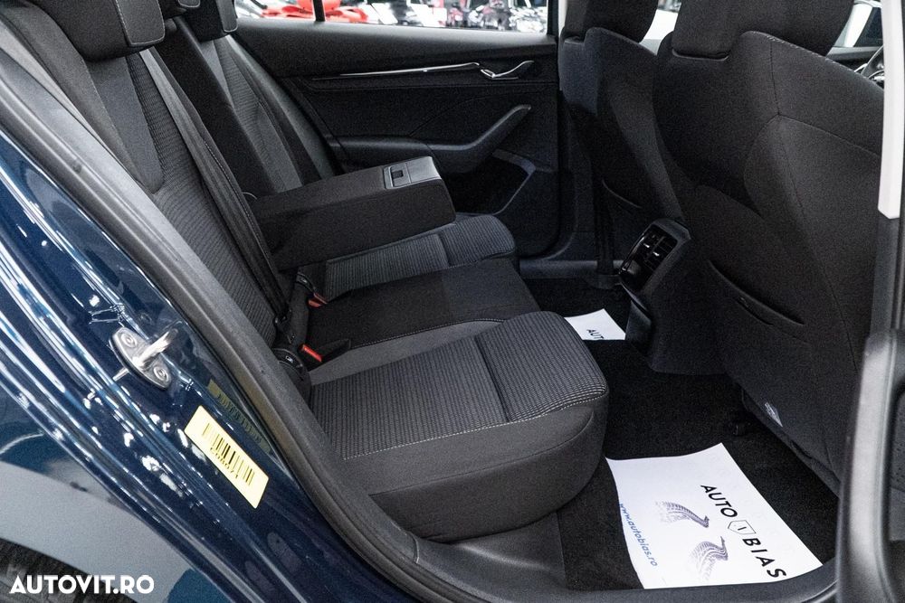 Skoda Octavia 1.0 TSI e-TEC DSG Style - 9