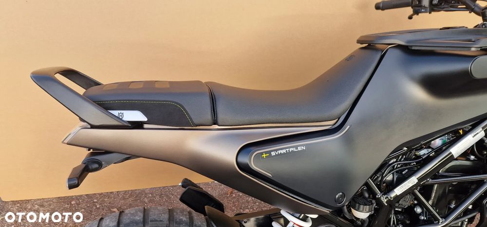 Husqvarna Svartpilen - 2