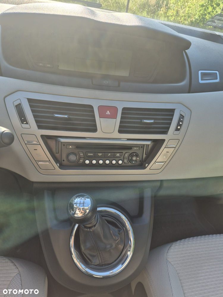 Citroën C4 Picasso 1.6 HDi X - 7
