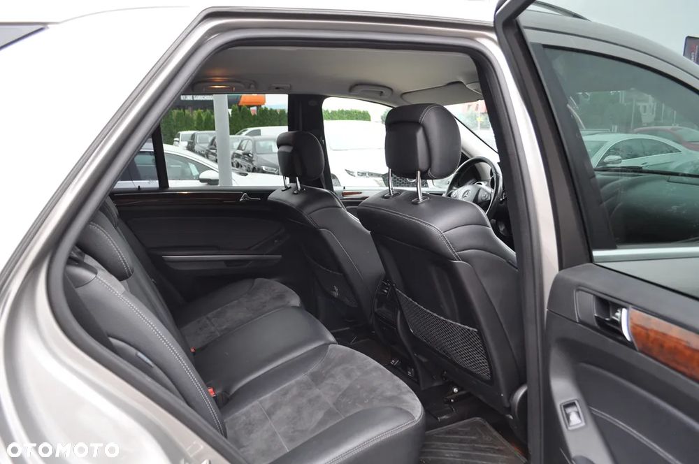 Mercedes-Benz ML 320 CDI 4-Matic - 23