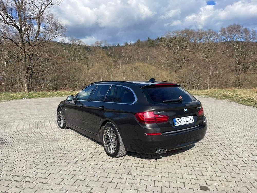 BMW Seria 5 520d xDrive Luxury Line - 7