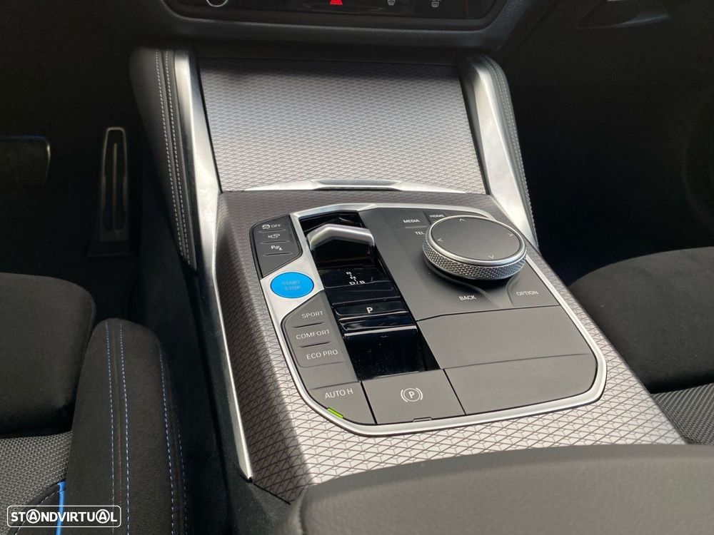 BMW i4 eDrive35 Pack Desportivo M - 13