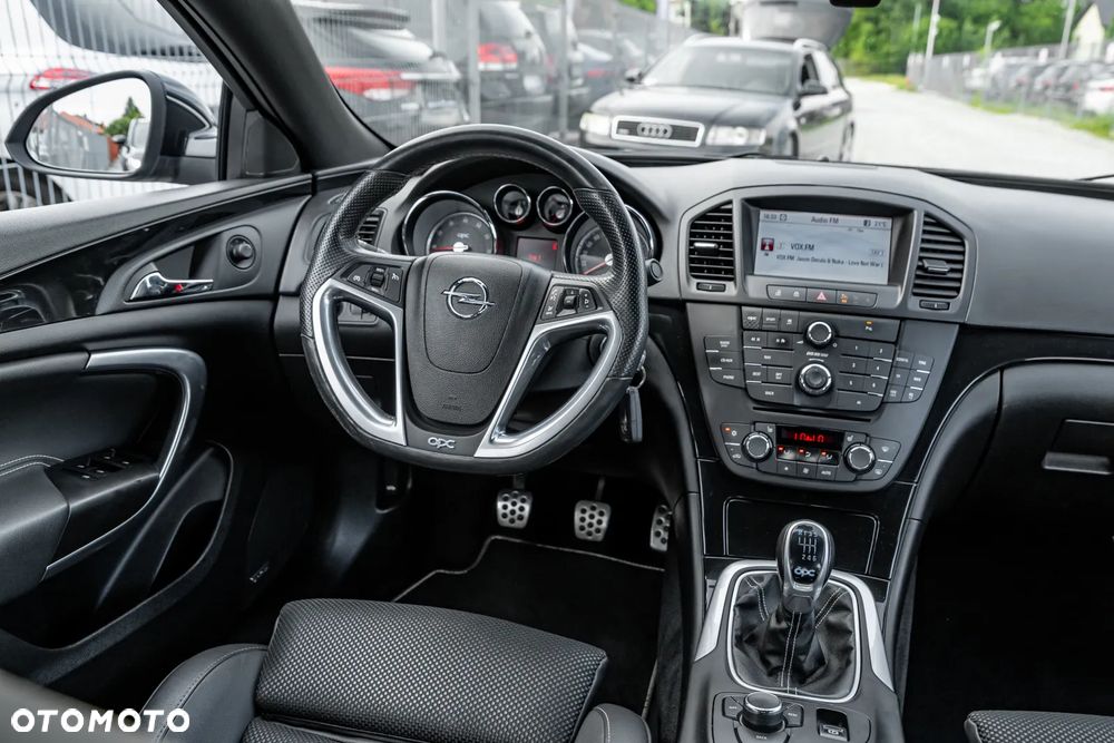 Opel Insignia 2.8 V6 Turbo 4x4 OPC - 28
