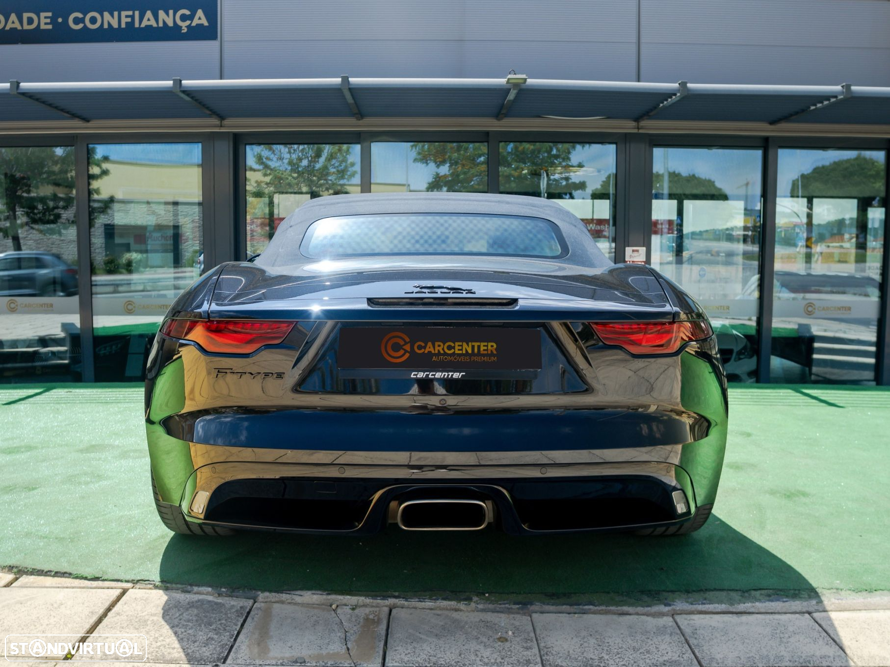 Jaguar F-Type 2.0 i4 R-Dynamic Black - 30