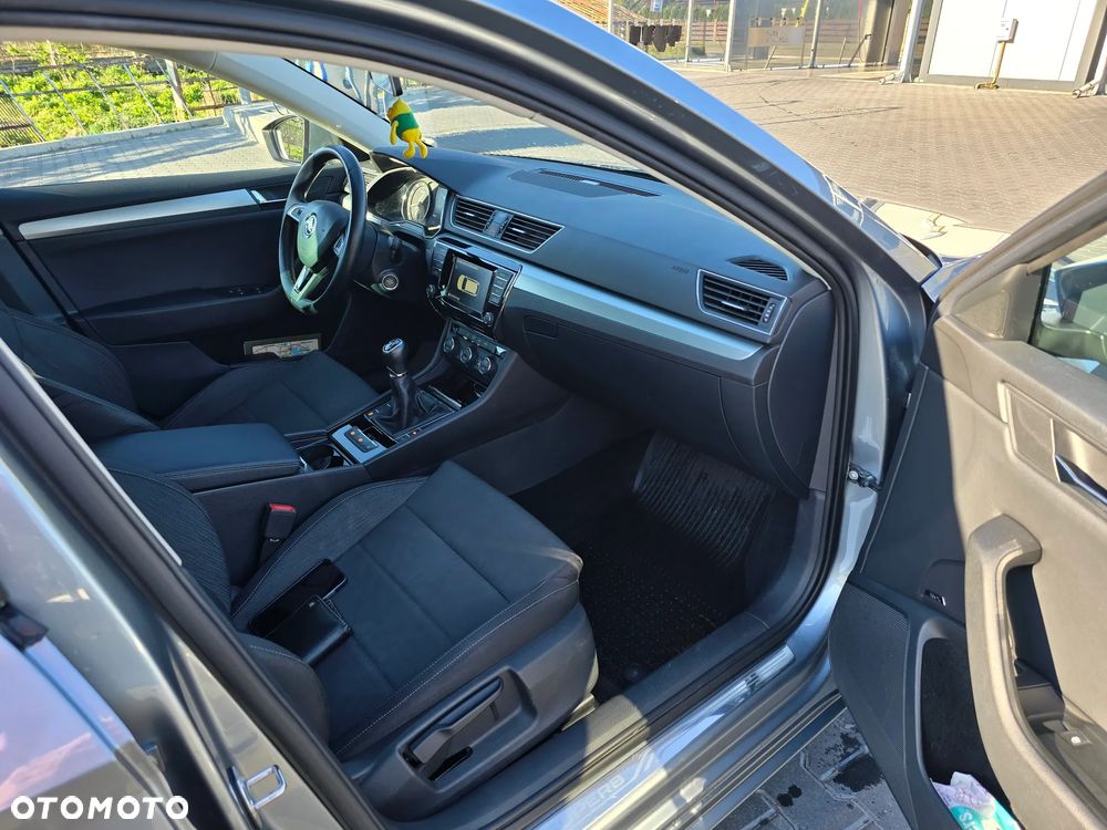 Skoda Superb 1.8 TSI Ambition - 11
