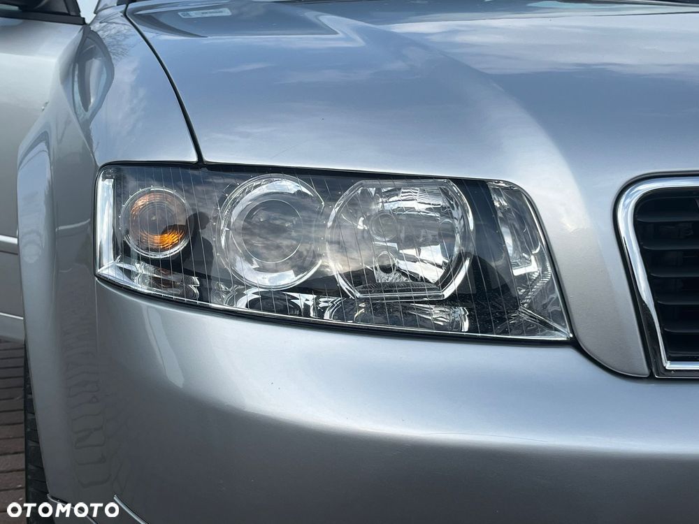 Audi A4 Limousine - 6