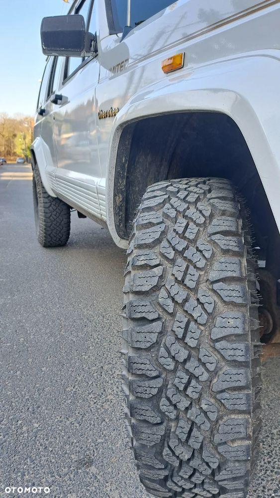 Jeep Cherokee 4.0 Limited - 5