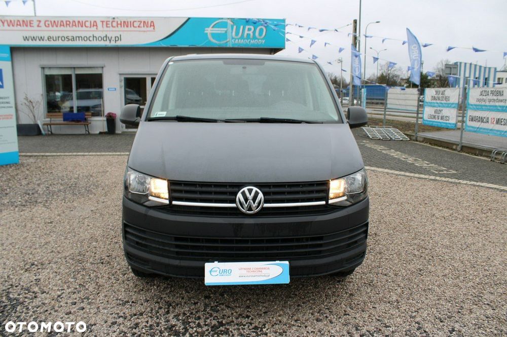 Volkswagen Caravelle - 3