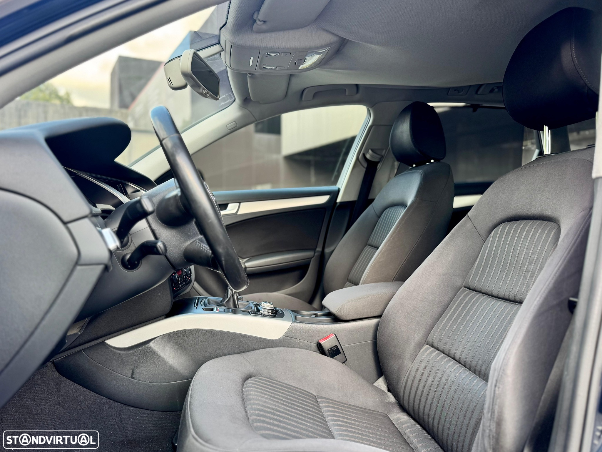 Audi A4 Avant 2.0 TDI DPF Attraction - 5