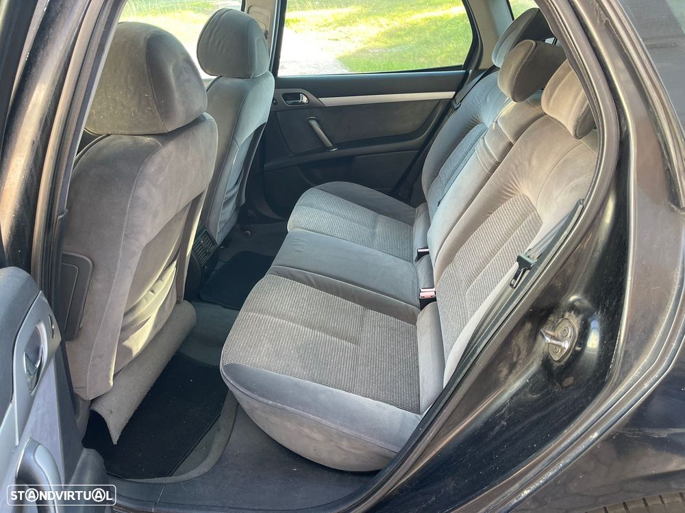 Peugeot 407 SW 1.6 HDi Executive - 12