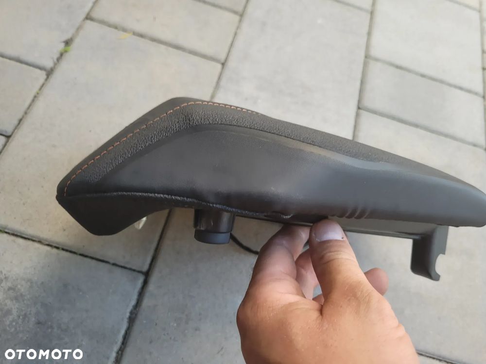 Siedzenie pasażera, fotel, kanapa tył KTM 1290 Super Duke GT - 9