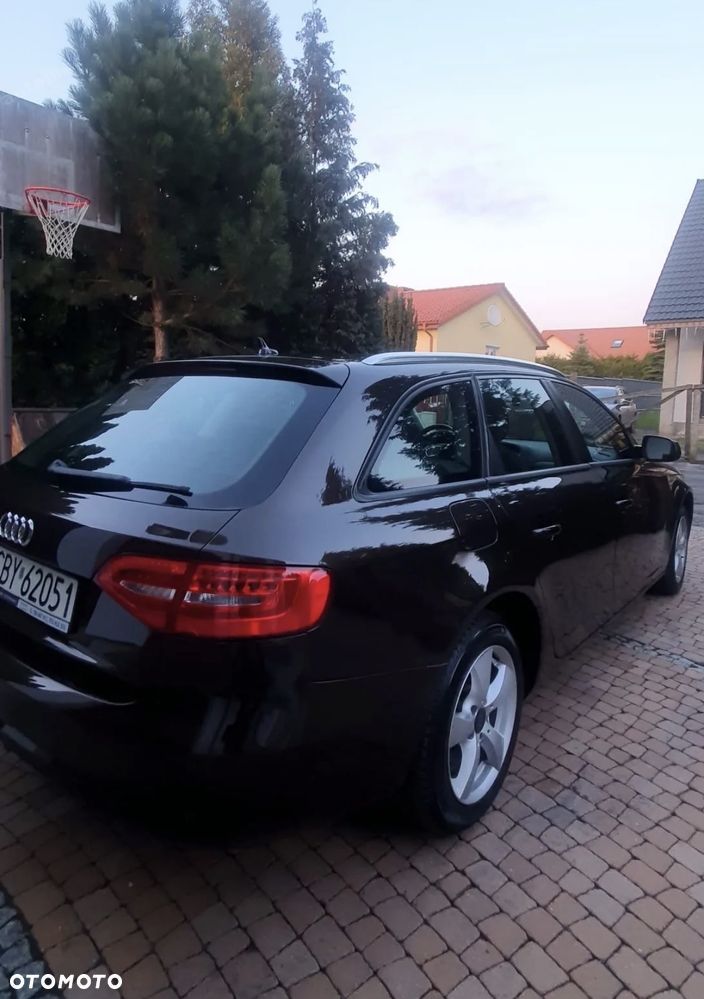 Audi A4 Avant 2.0 TDI Multitronic - 4