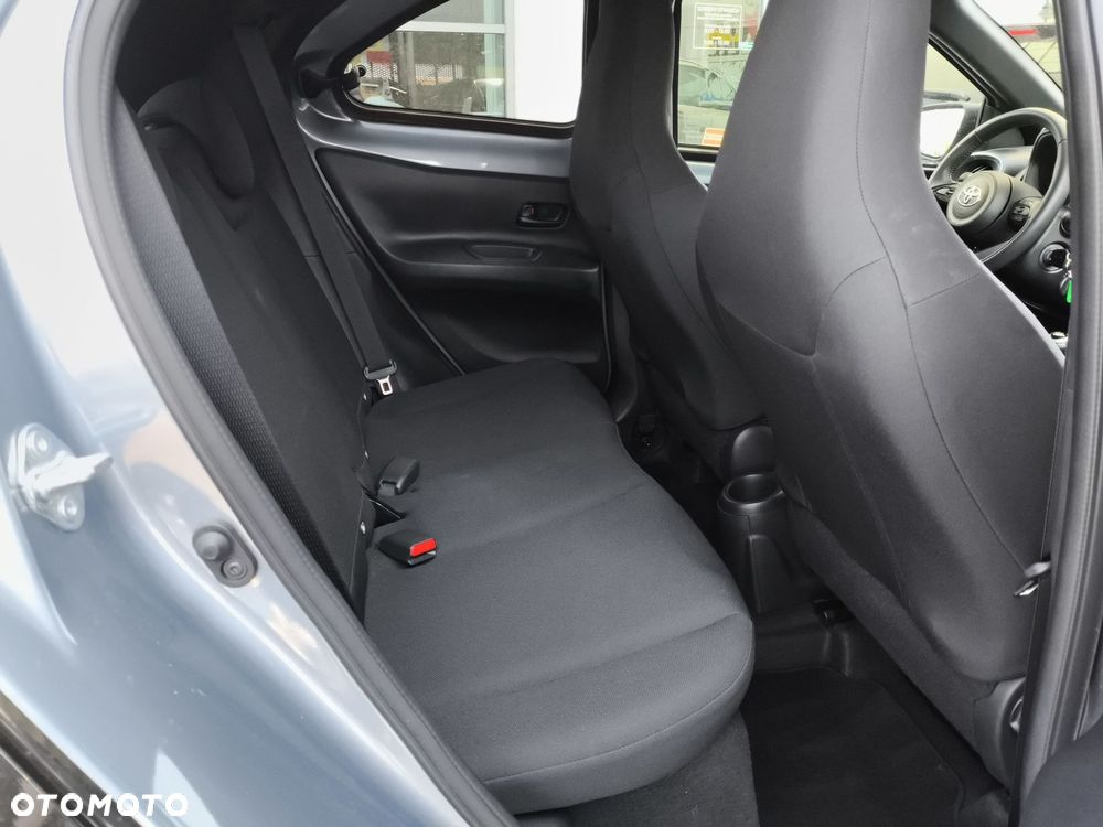 Toyota Aygo X - 10