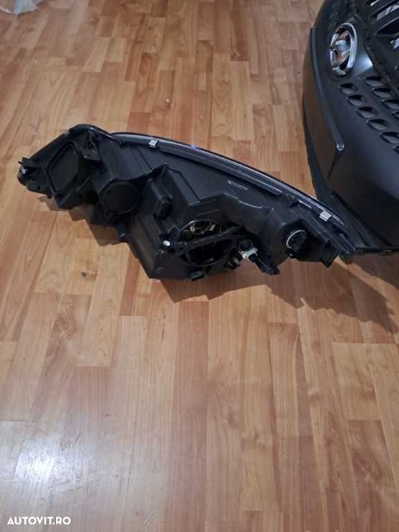 Far dreapta Opel Zafira C - 2