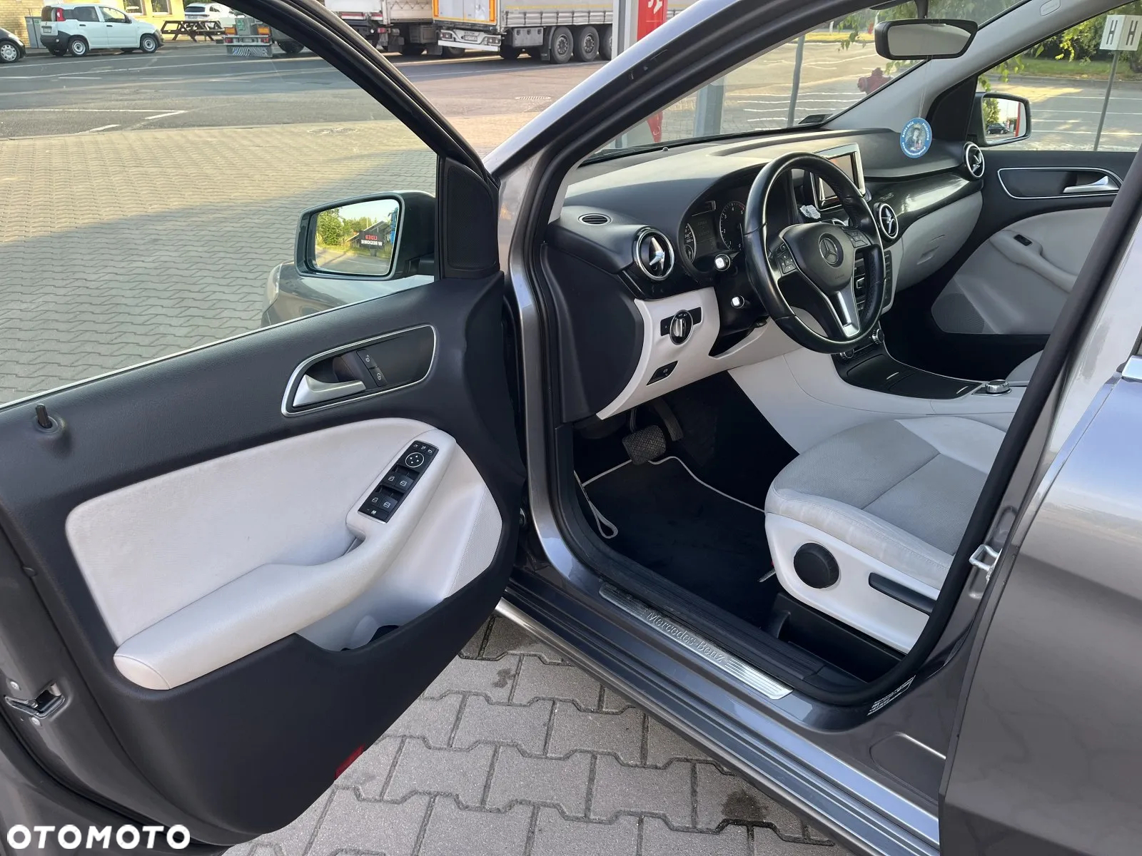 Mercedes-Benz Klasa B 180 (CDI) d 7G-DCT - 5