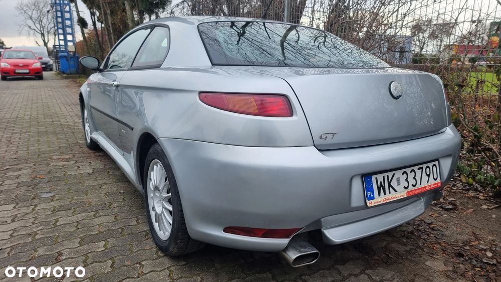 Alfa Romeo GT 2.0JTS Progression - 23