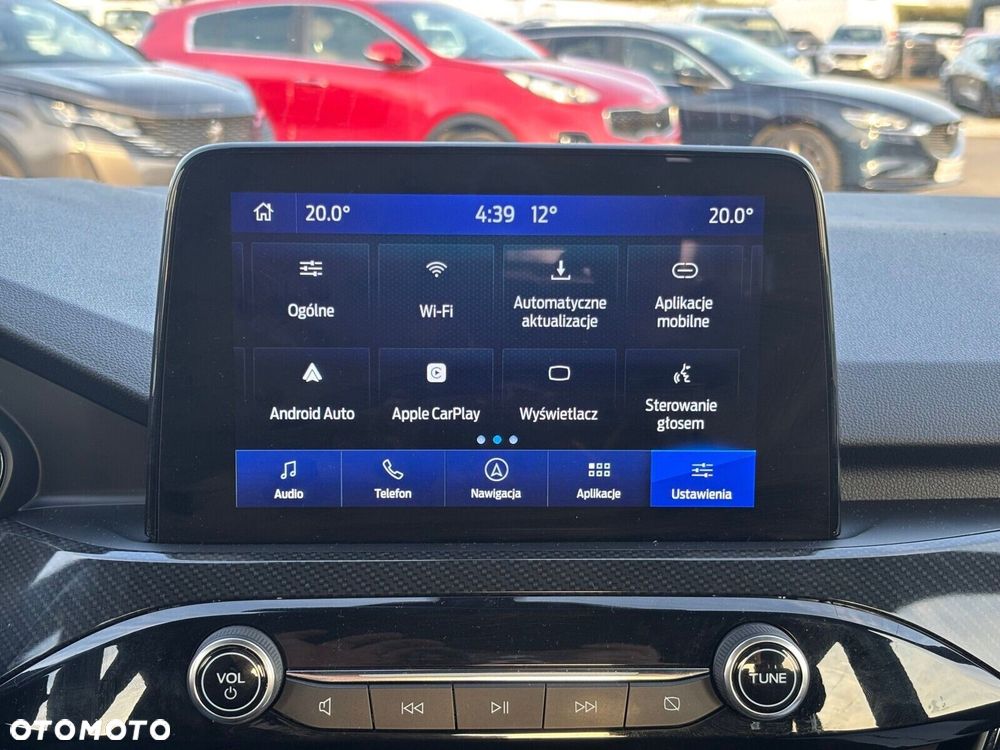 Ford Kuga - 22