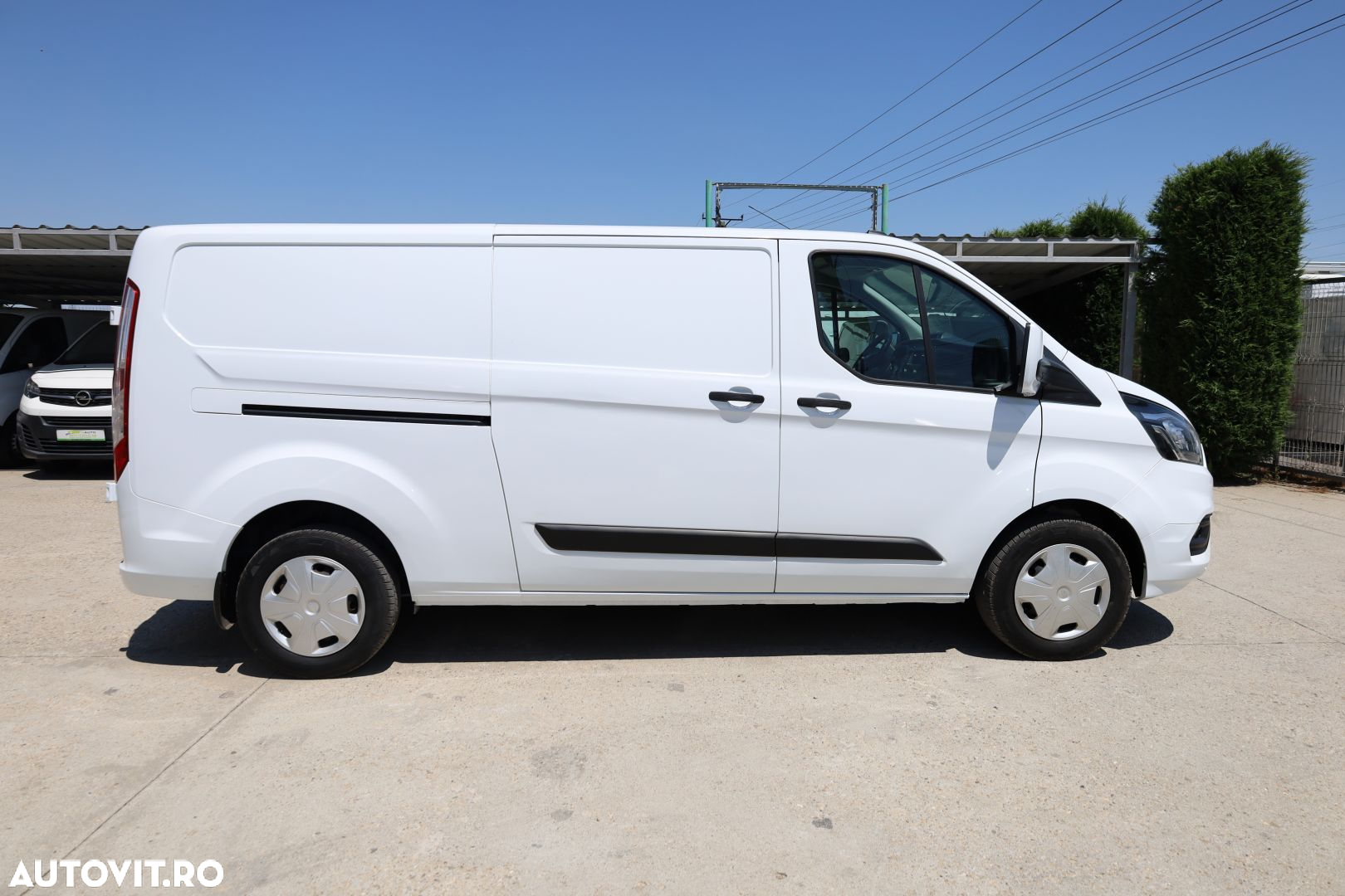 Ford Transit Custom - 8