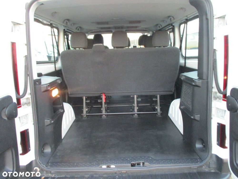 Renault Trafic - 6