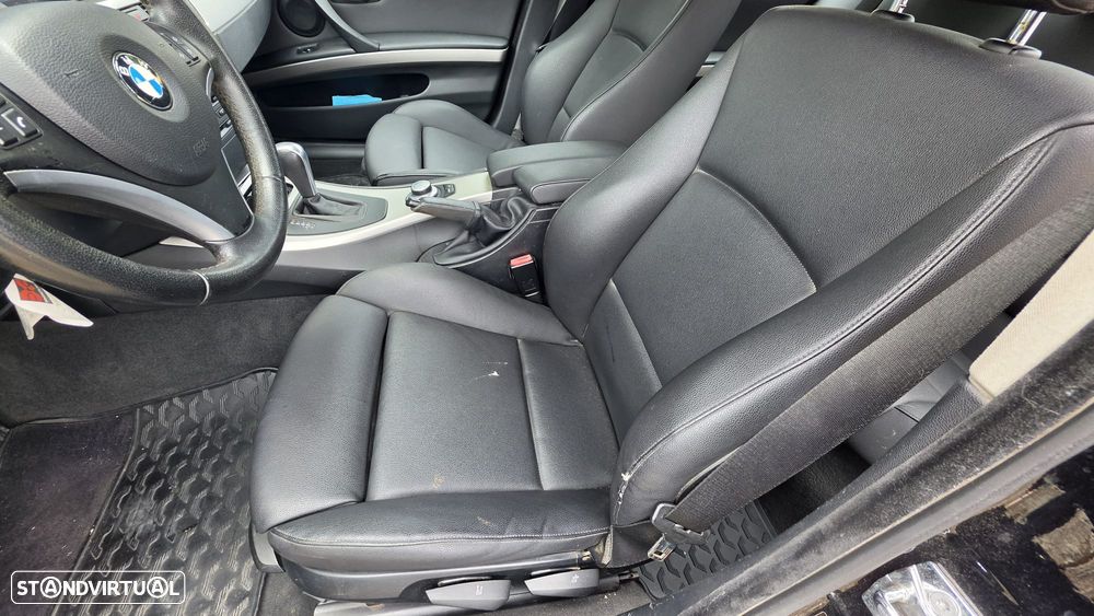 BMW 320 dA Exclusive - 7