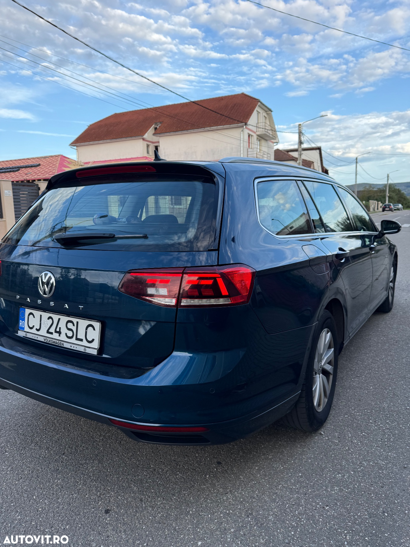Volkswagen Passat Variant 2.0 TDI SCR DSG - 8